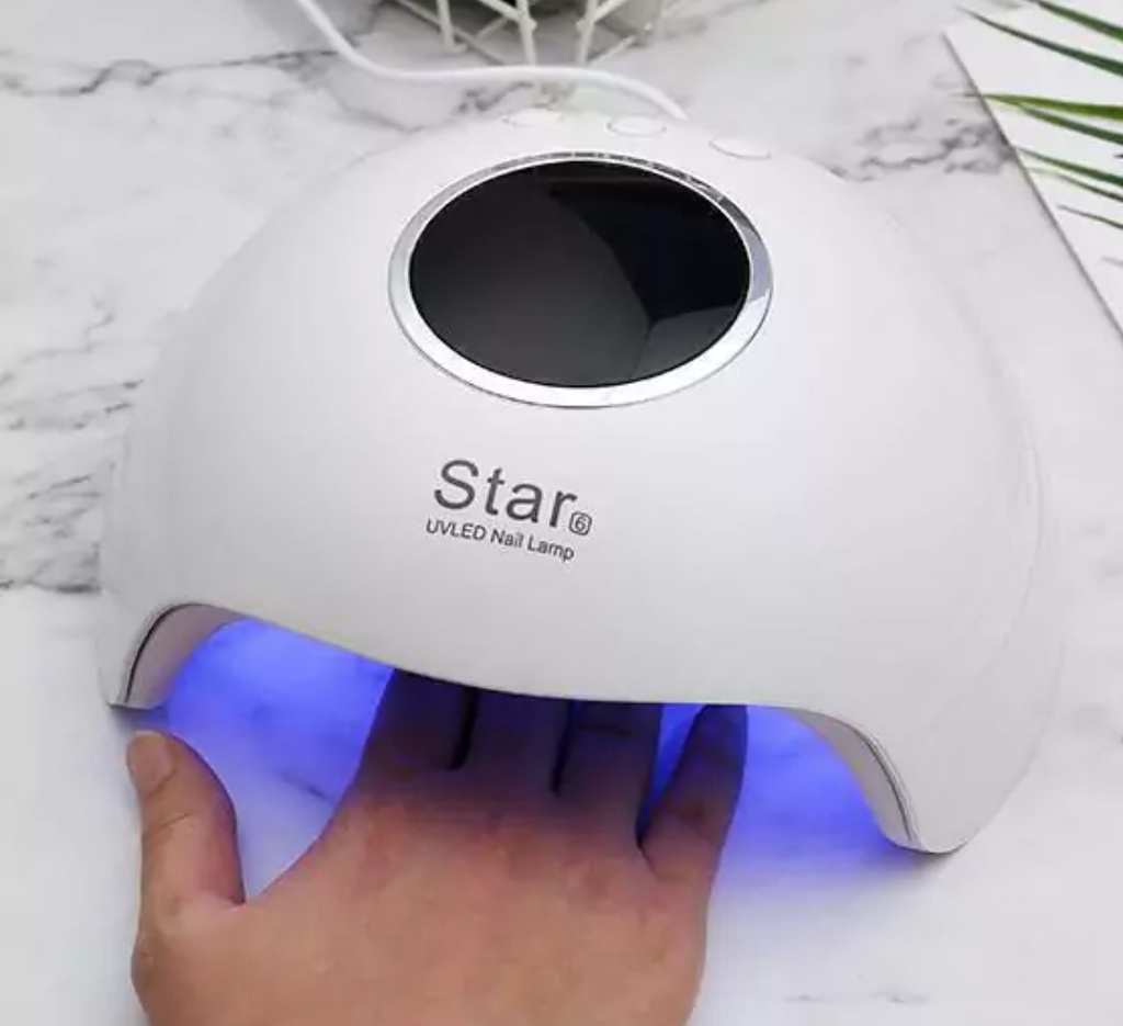 Cabina Star 6 UV Led - Display Digital
USB - Detección de movimiento - STAR