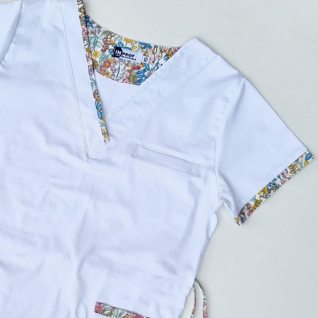 Ambo Selena Expandex Blanco con detalles  en  estampado - Pantalon y Chaquetilla  Femenino - Inprof